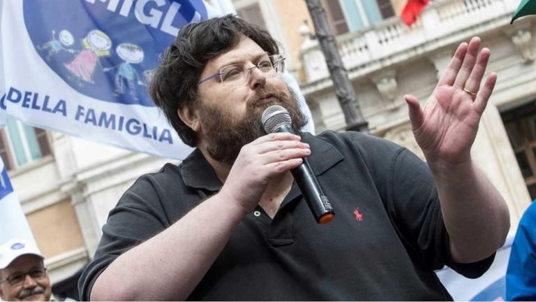 Adinolfi Popolo della Famiglia