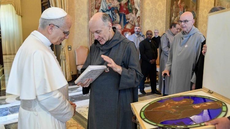 Papa Leone XIV e Servi del Paraclito