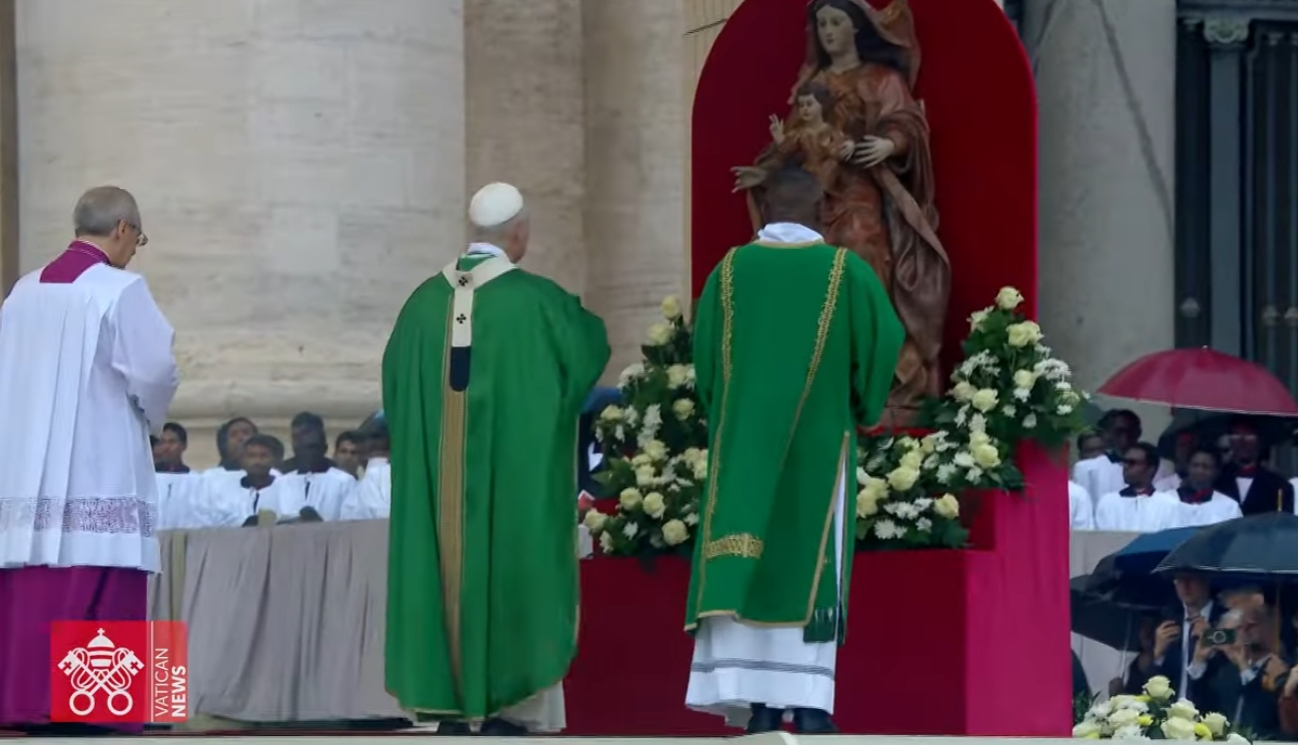 Papa Messa Giubilare migranti