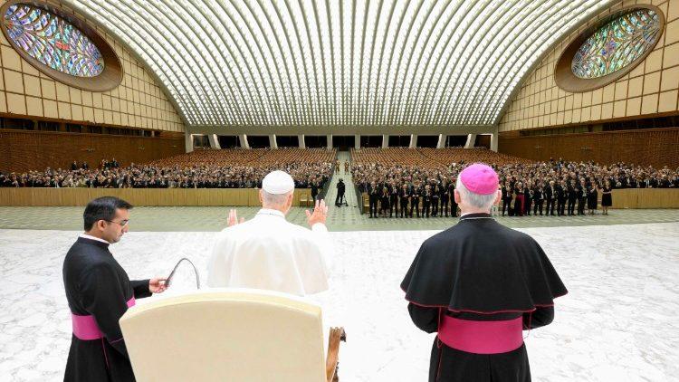Papa udienza associazioni cattoliche tedesche