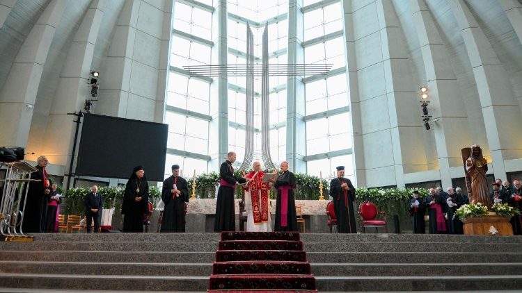 Papa Leone XIV altare di Harissa credit Vatican media