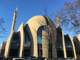 MOSCHEA Central a Colonia 1