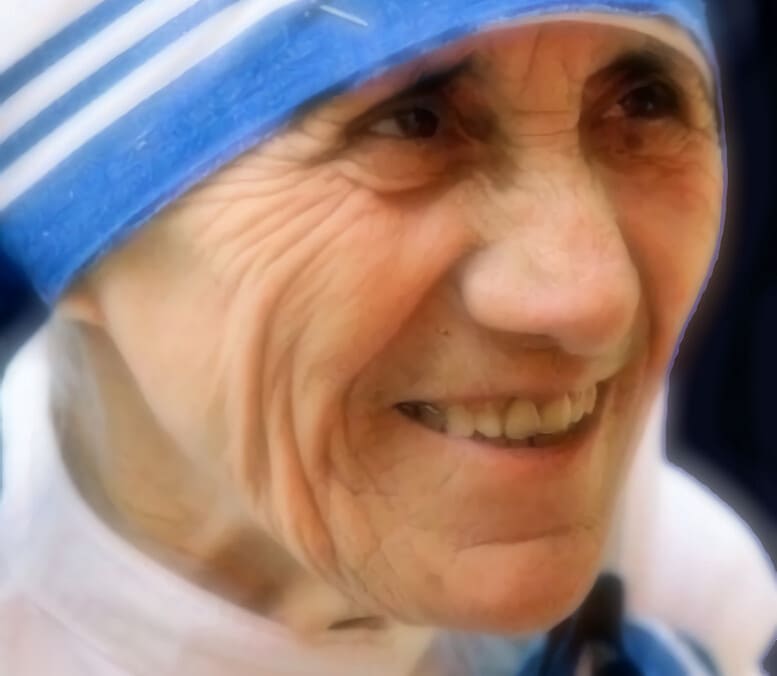 A SantiMadreTeresa.primo piano laterale credit AZM