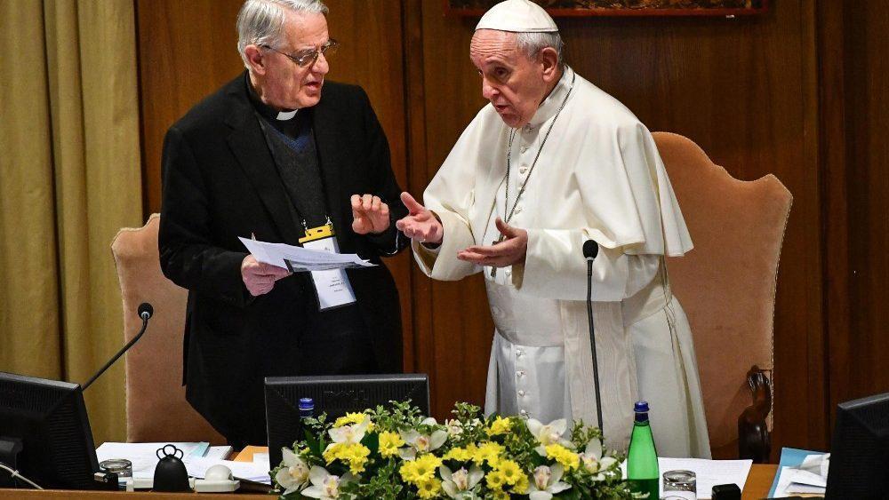Federico Lombardi e Papa Francesco