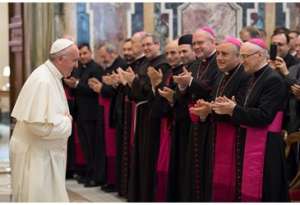 Papa Francesco alludienza con i partecipanti alla Plenaria della Roaco