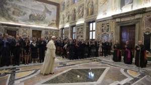 papa udienza avvenire