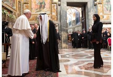 papa Francesco incontra corpo diplomatico