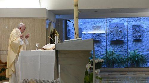 Santa Messa S. Marta altare