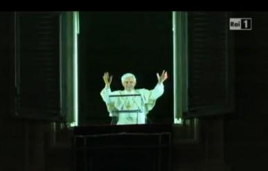 saluto-papa-fiaccolata